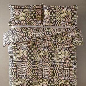 Urban‎ Outfitters Shiloh Duvet Set Black Multi Twin XL